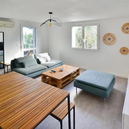 Bruyeres With Deck And Private Parking مونبيلييه
