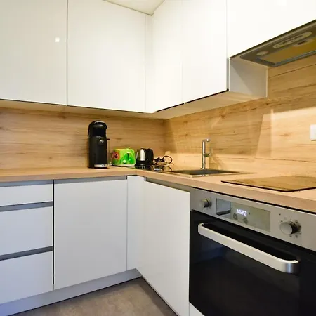 Bruyeres With Deck And Private Parking Apartment