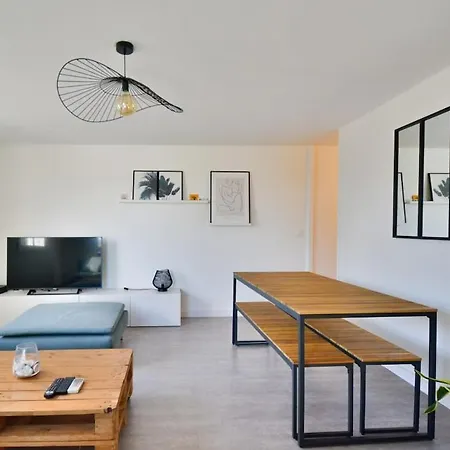 Bruyeres With Deck And Private Parking Apartment Montpellier