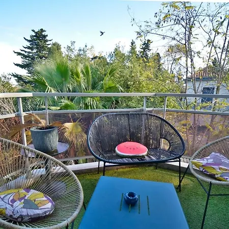 Bruyeres With Deck And Private Parking *